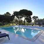La - Azeitao * Aldeia de Irmaos